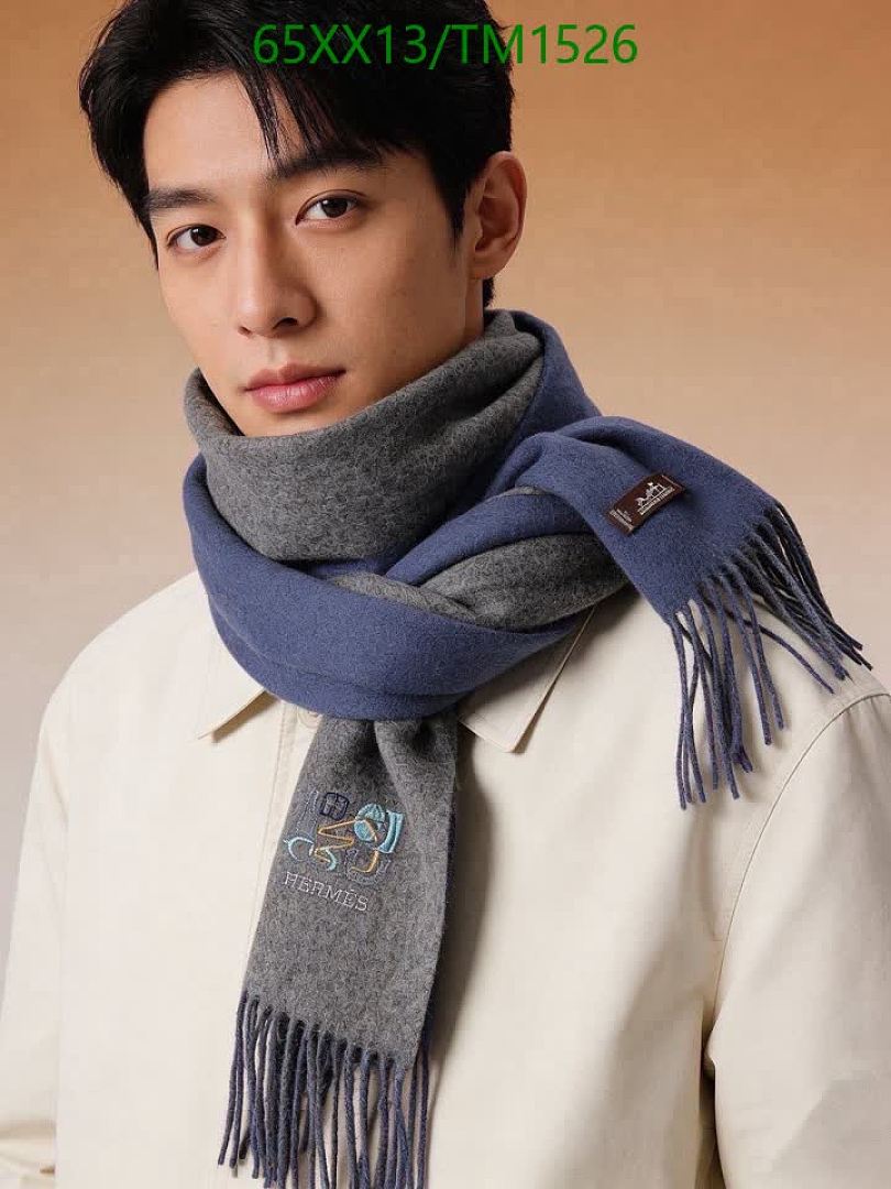 Hermes-Scarf Code: TM1526 $: 65USD