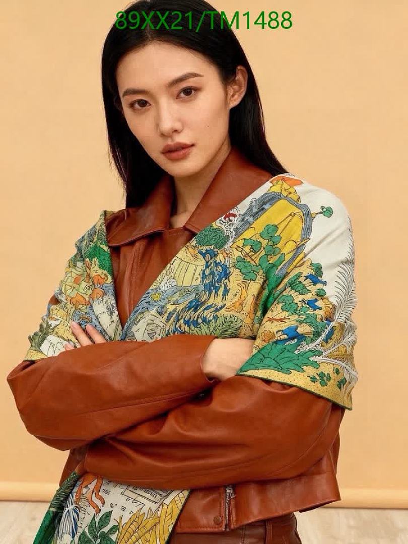Hermes-Scarf Code: TM1488 $: 89USD