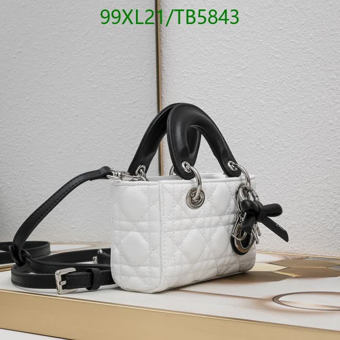 Dior-Bag-4A Quality Code: TB5843 $: 99USD