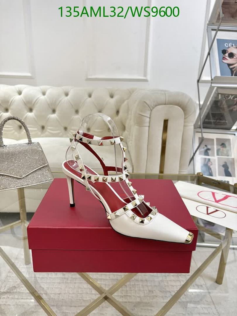 Valentino-Women Shoes Code: WS9600 $: 135USD