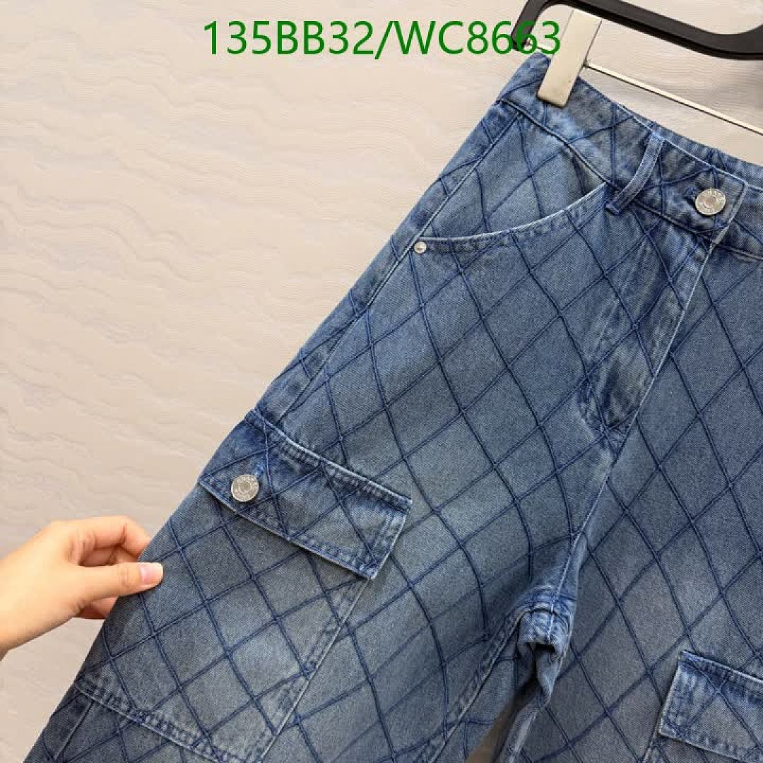Chanel-Clothing Code: WC8663 $: 135USD