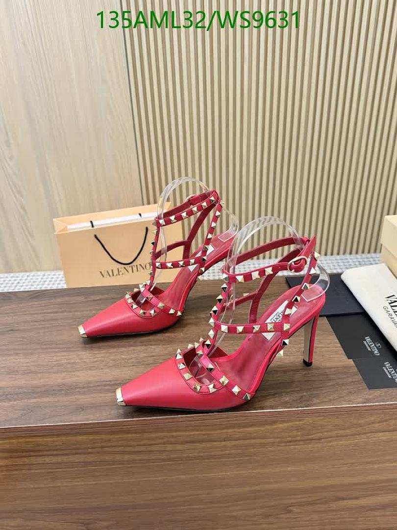 Valentino-Women Shoes Code: WS9631 $: 135USD