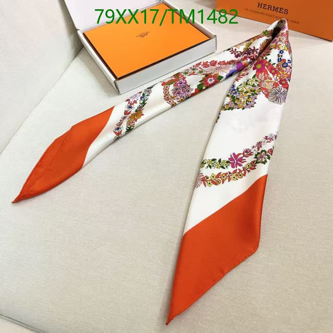 Hermes-Scarf Code: TM1482 $: 79USD