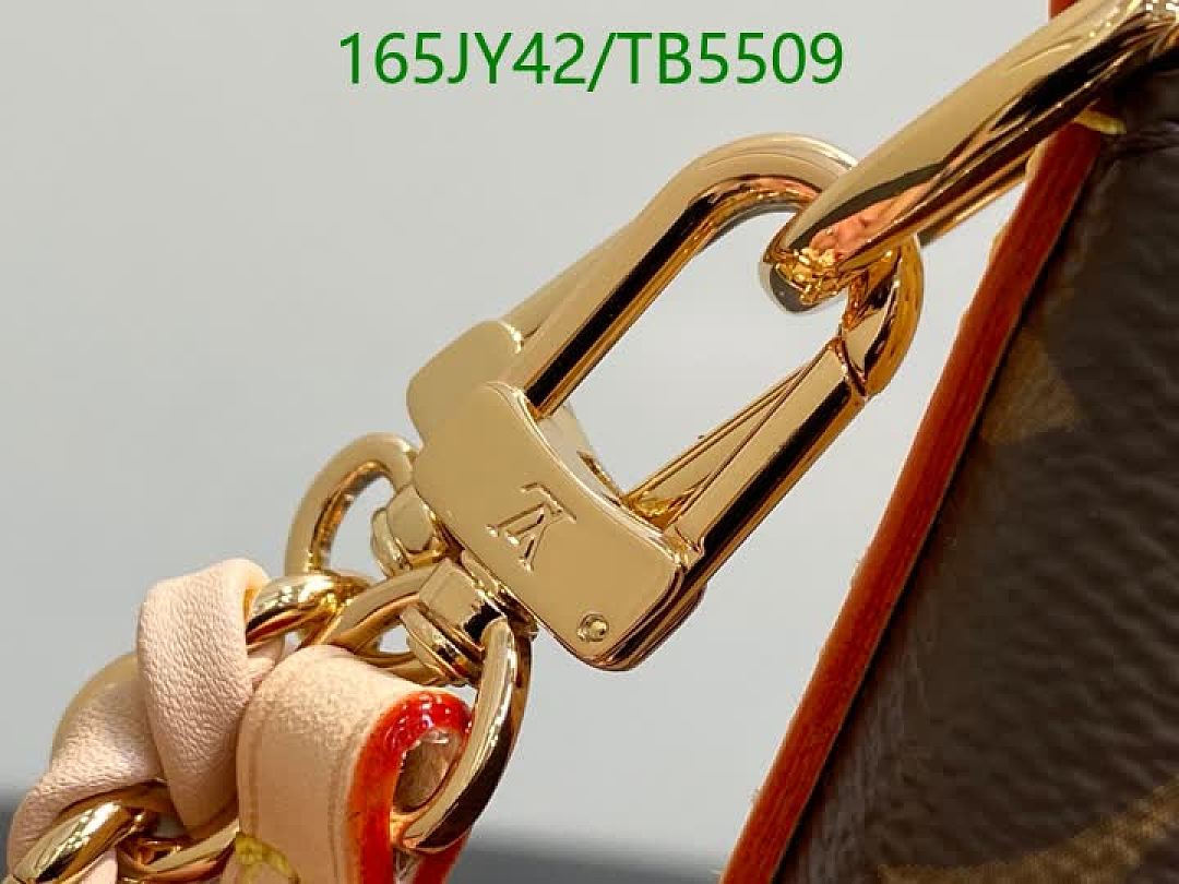 LV-Bag-Mirror Quality Code: TB5509 $: 165USD