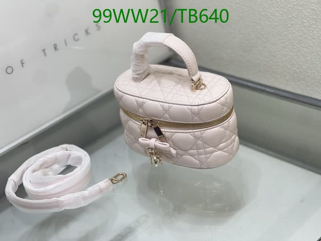 Dior-Bag-4A Quality Code: TB640 $: 99USD