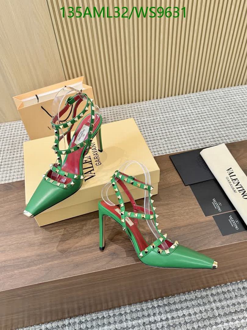 Valentino-Women Shoes Code: WS9631 $: 135USD