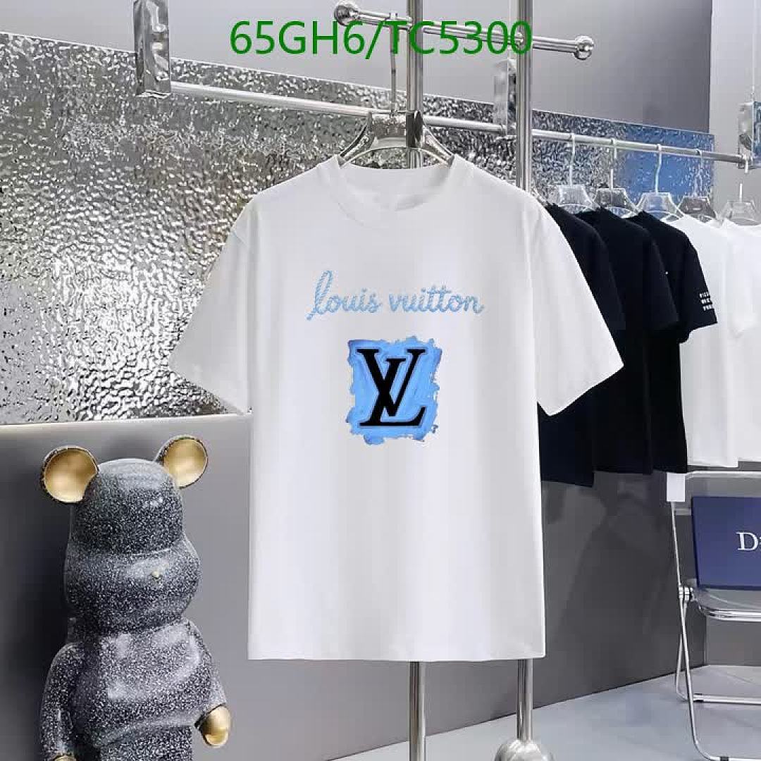 LV-Clothing Code: TC5300 $: 65USD