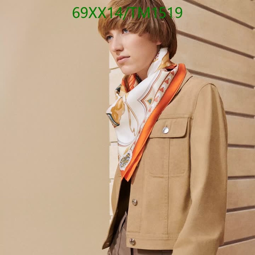 Hermes-Scarf Code: TM1519 $: 69USD