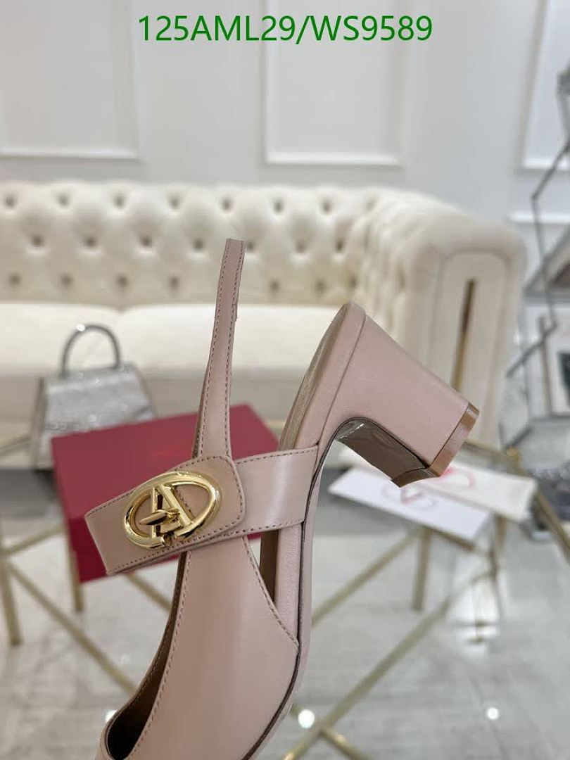 Valentino-Women Shoes Code: WS9589 $: 125USD