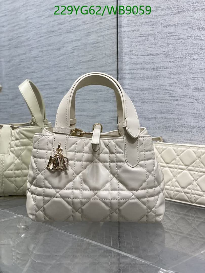 Dior-Bag-Mirror Quality Code: WB9059 $: 229USD