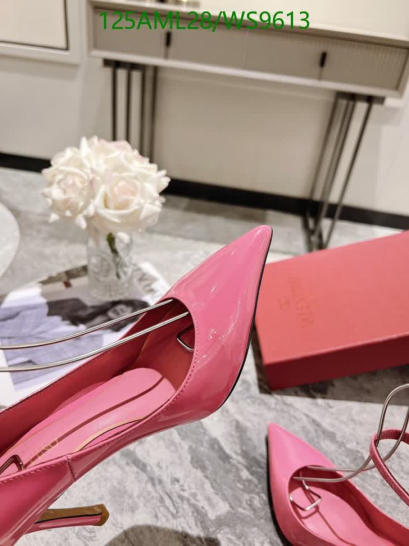 Valentino-Women Shoes Code: WS9613 $: 125USD