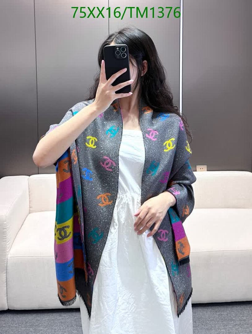Chanel-Scarf Code: TM1376 $: 75USD