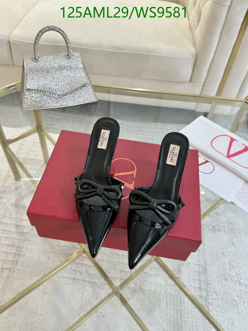 Valentino-Women Shoes Code: WS9581 $: 125USD
