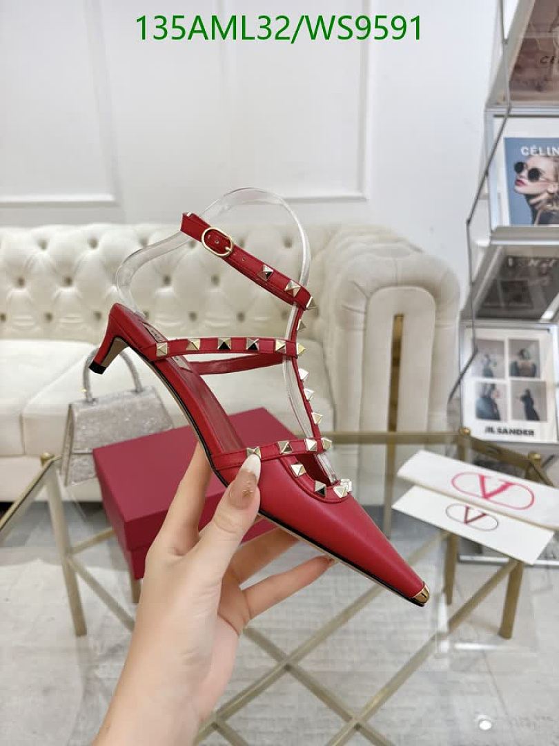 Valentino-Women Shoes Code: WS9591 $: 135USD