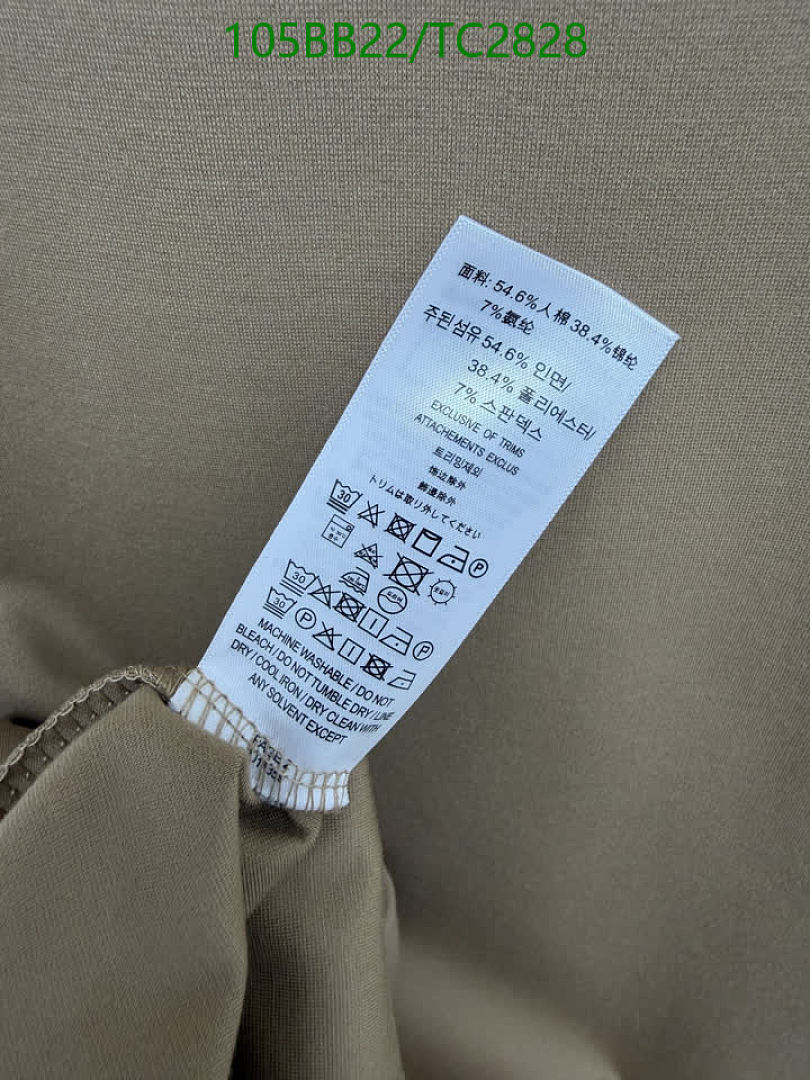 Burberry-Clothing Code: TC2828 $: 105USD