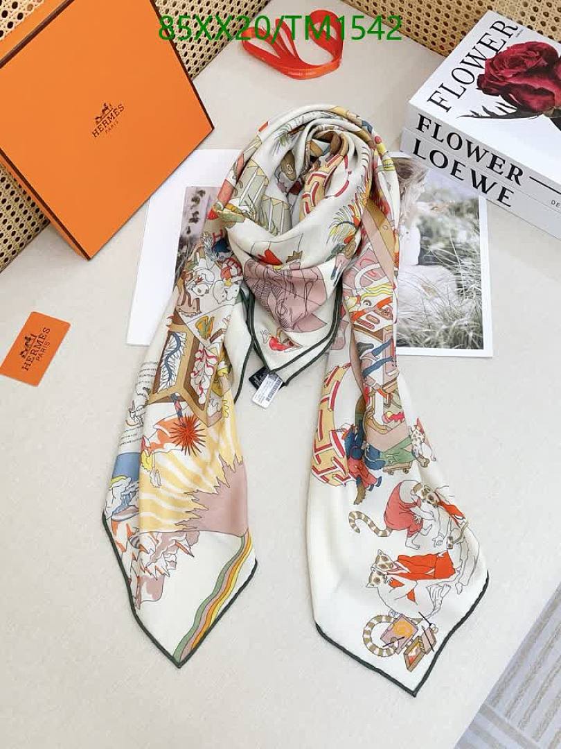 Hermes-Scarf Code: TM1542 $: 85USD