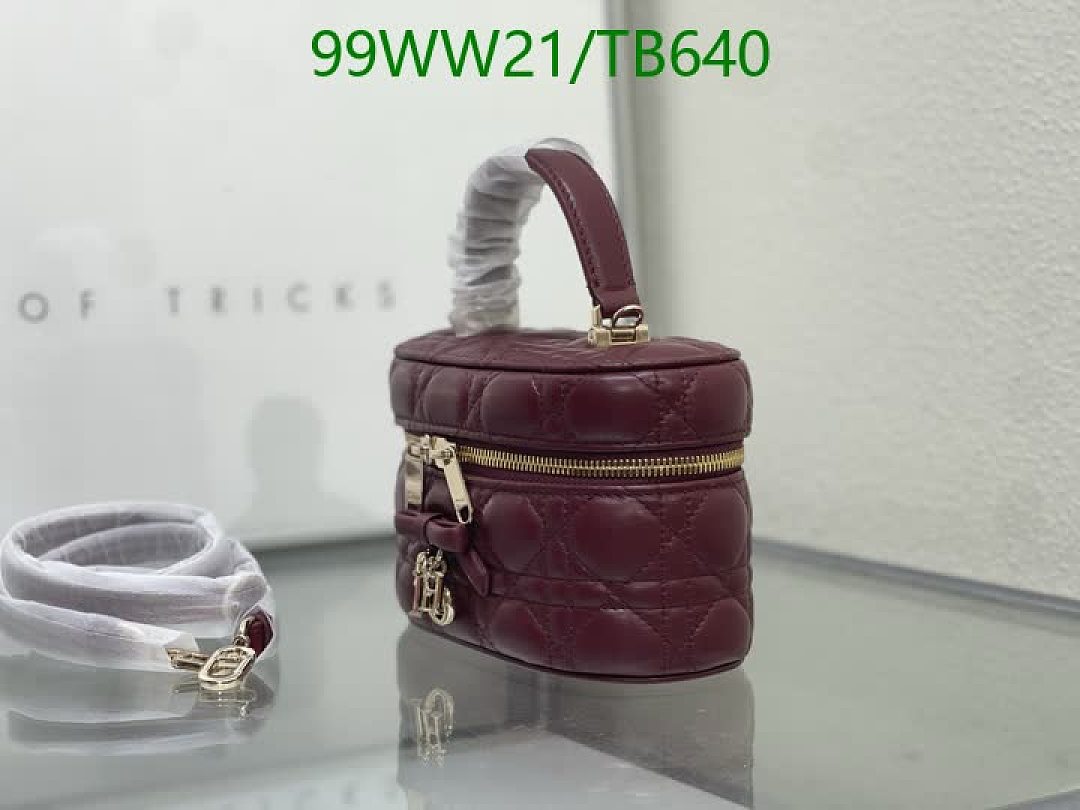 Dior-Bag-4A Quality Code: TB640 $: 99USD