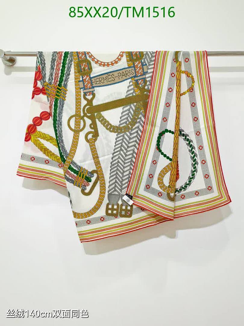 Hermes-Scarf Code: TM1516 $: 85USD