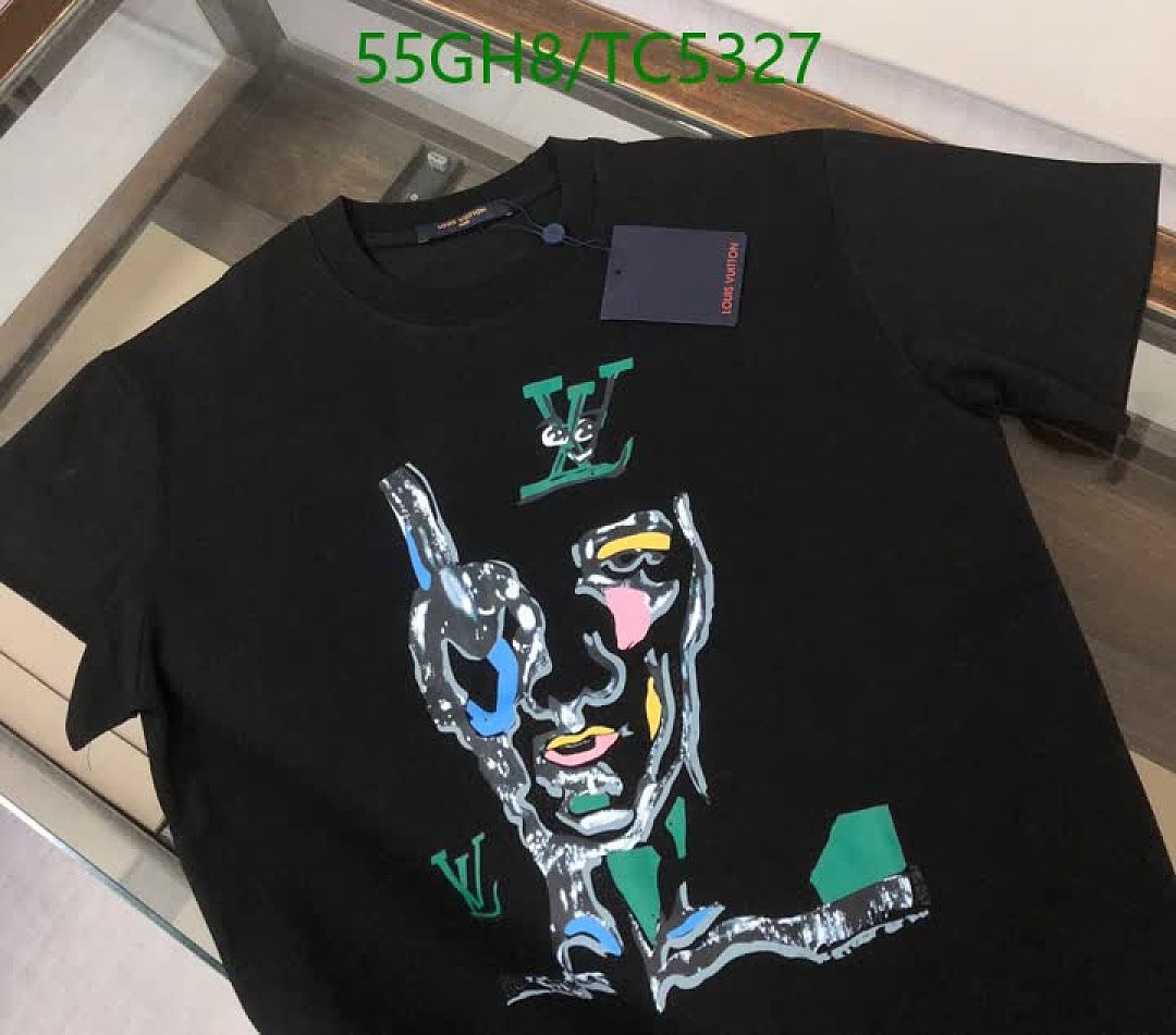 LV-Clothing Code: TC5327 $: 55USD
