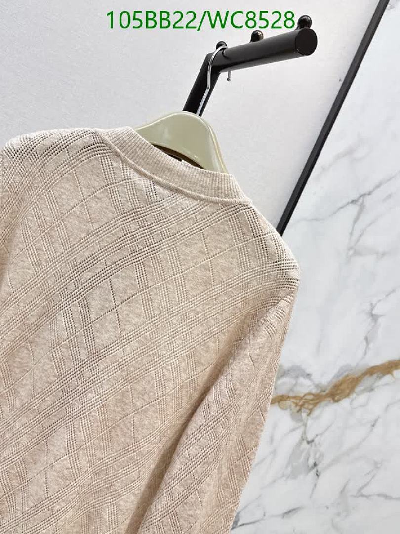 Burberry-Clothing Code: WC8528 $: 105USD