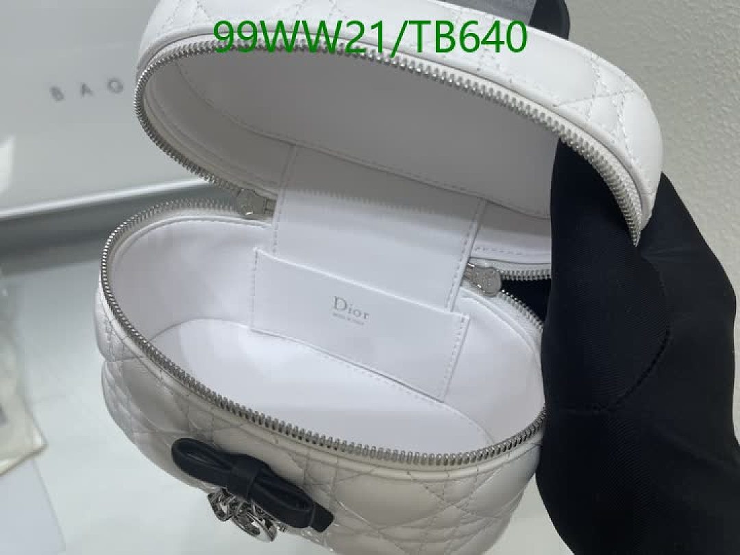 Dior-Bag-4A Quality Code: TB640 $: 99USD