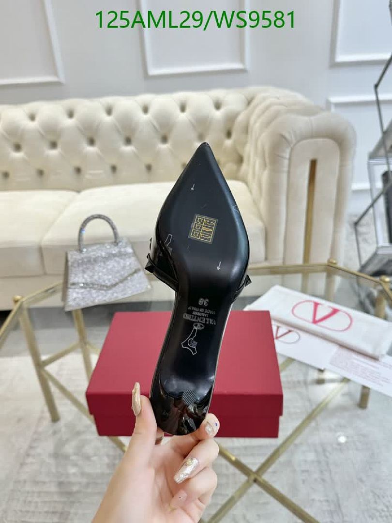 Valentino-Women Shoes Code: WS9581 $: 125USD