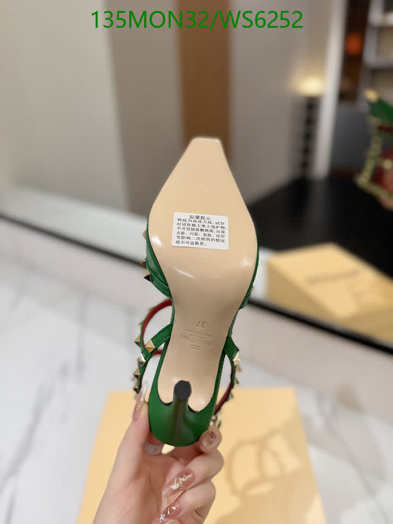 Valentino-Women Shoes Code: WS6252 $: 135USD