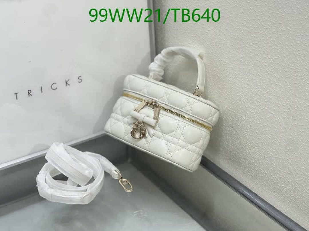 Dior-Bag-4A Quality Code: TB640 $: 99USD