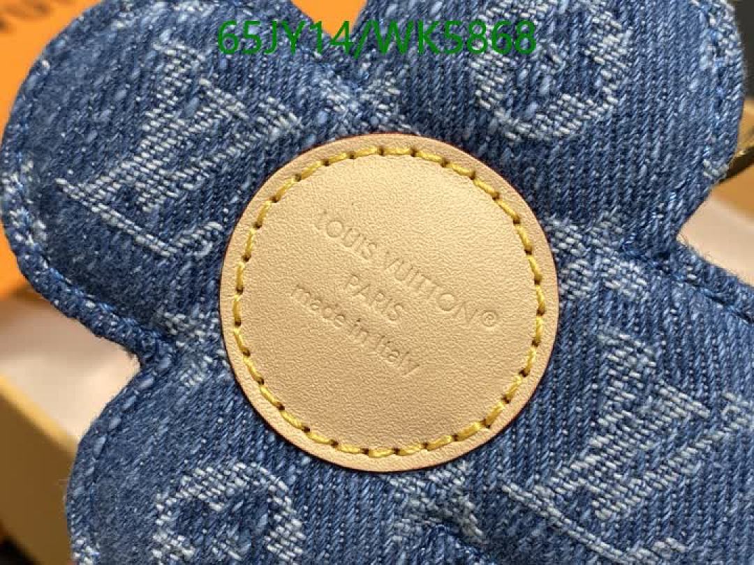 LV-Key pendant Code: WK5868 $: 65USD