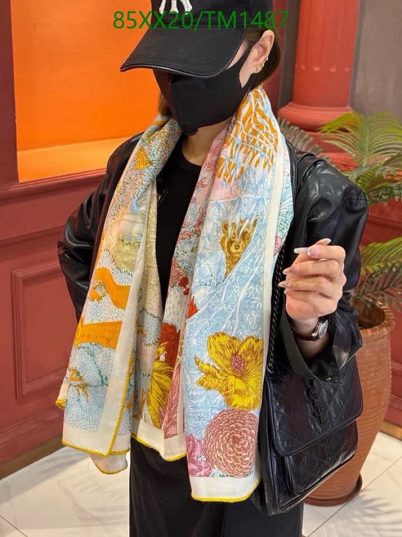 Hermes-Scarf Code: TM1487 $: 85USD