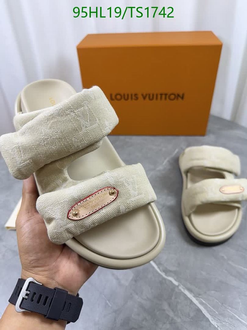 LV-Men shoes Code: TS1742 $: 95USD