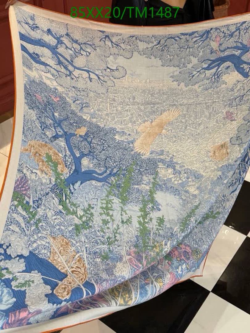 Hermes-Scarf Code: TM1487 $: 85USD