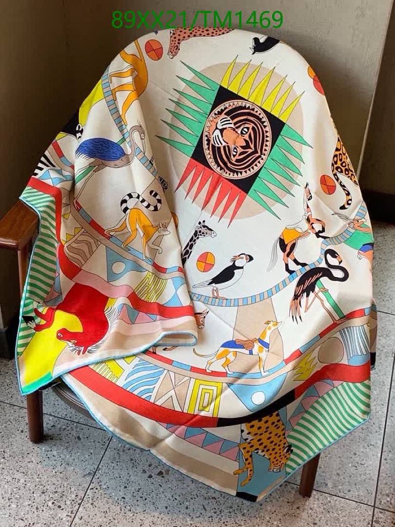 Hermes-Scarf Code: TM1469 $: 89USD