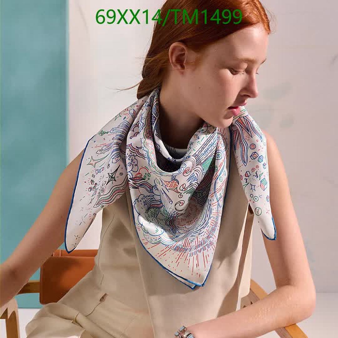 Hermes-Scarf Code: TM1499 $: 69USD