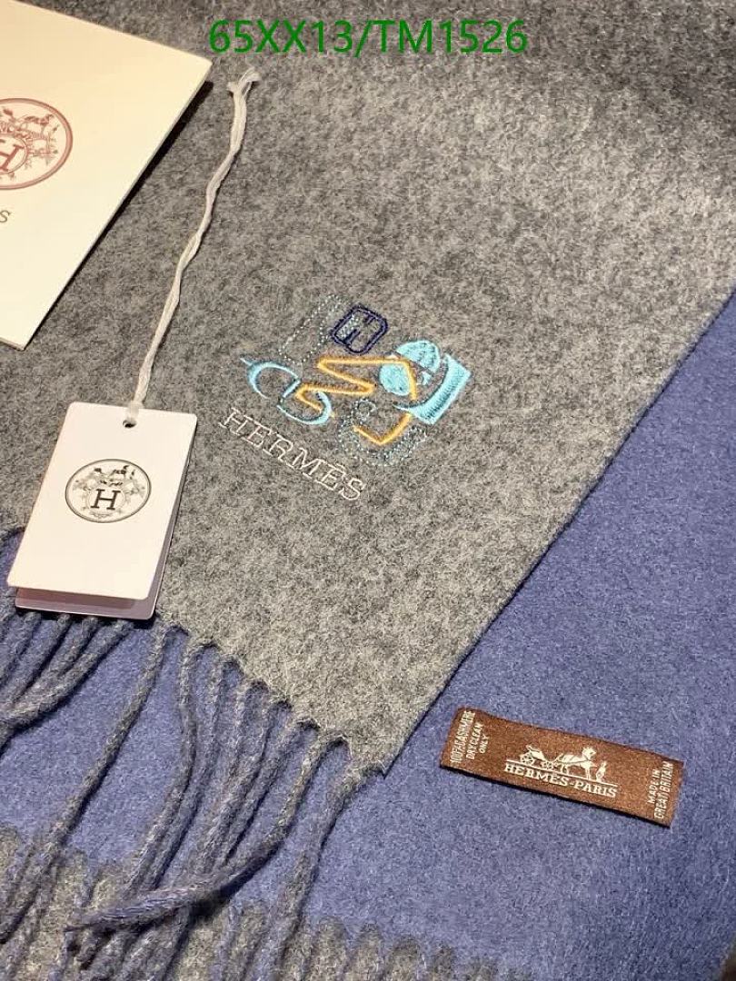 Hermes-Scarf Code: TM1526 $: 65USD