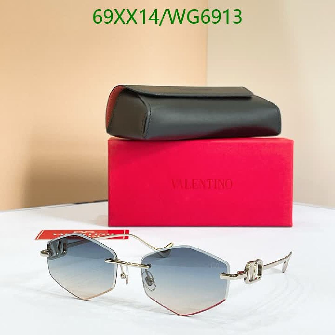 Valentino-Glasses Code: WG6913 $: 69USD
