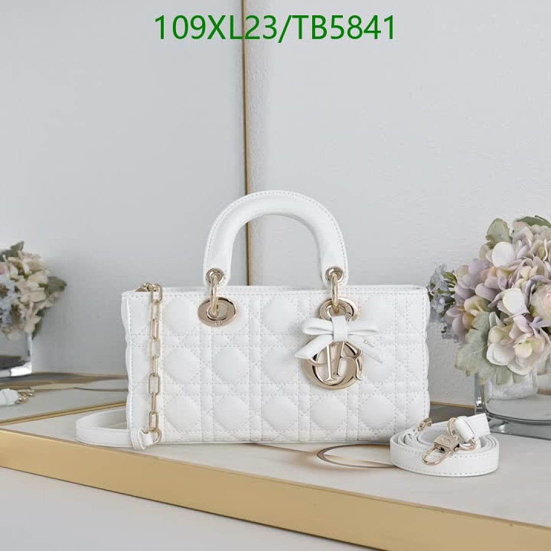 Dior-Bag-4A Quality Code: TB5841 $: 109USD