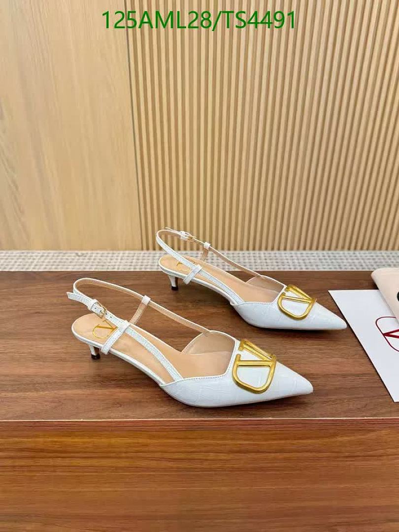 Valentino-Women Shoes Code: TS4491 $: 125USD
