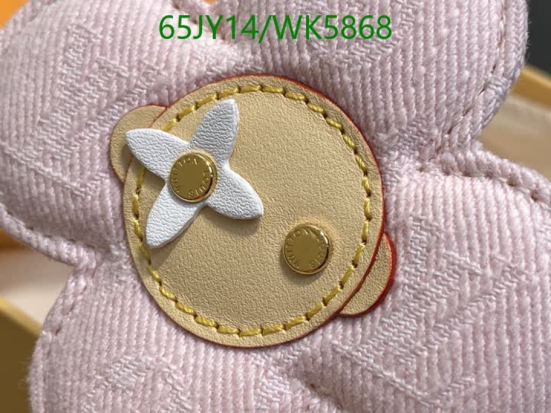 LV-Key pendant Code: WK5868 $: 65USD
