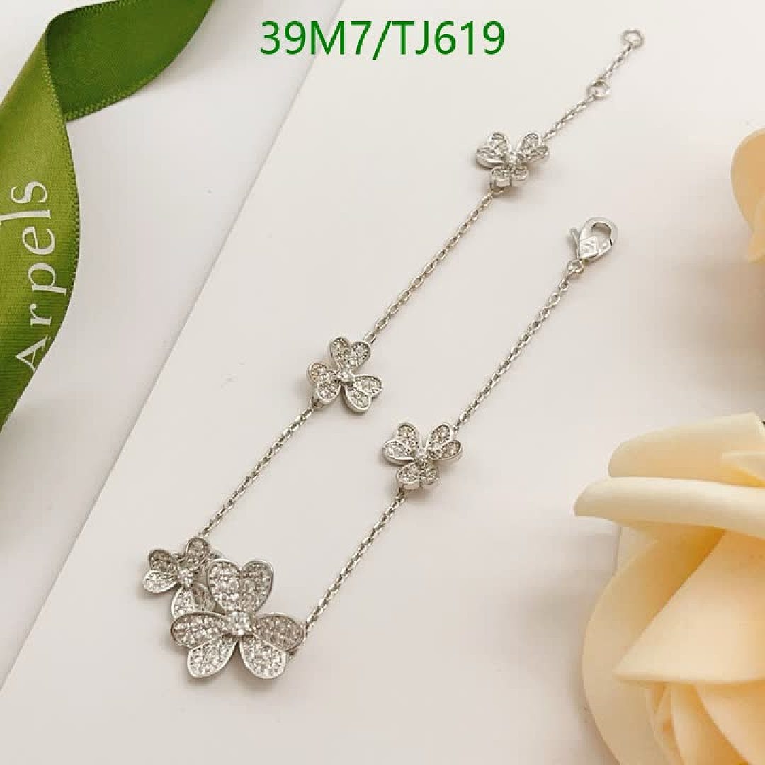 Van Cleef & Arpels-Jewelry Code: TJ619 $: 39USD