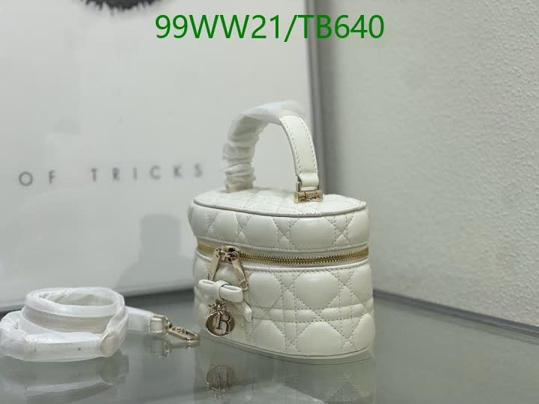 Dior-Bag-4A Quality Code: TB640 $: 99USD
