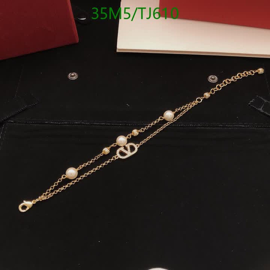 Valentino-Jewelry Code: TJ610 $: 35USD
