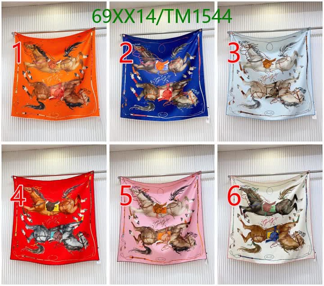 Hermes-Scarf Code: TM1544 $: 69USD