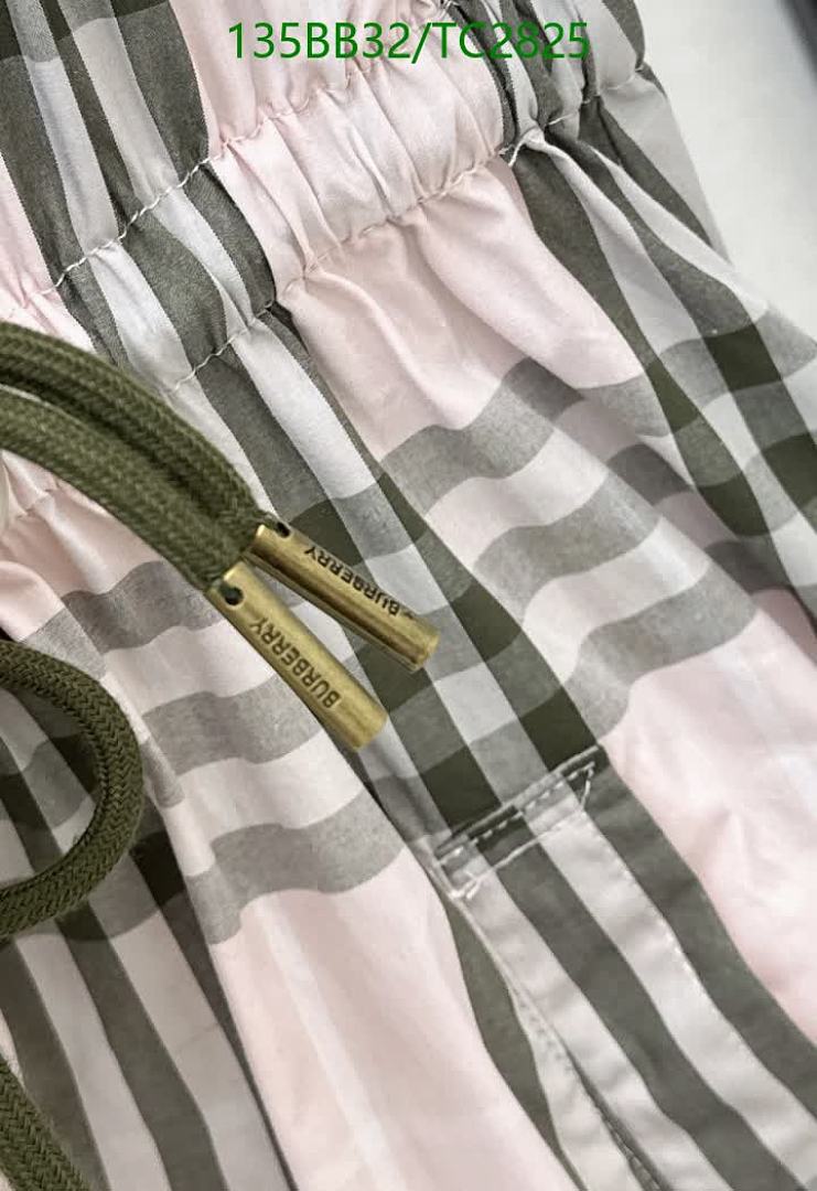 Burberry-Clothing Code: TC2825 $: 135USD