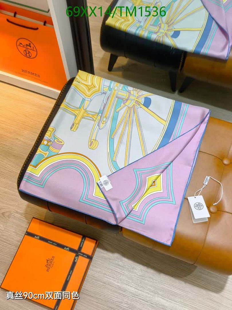 Hermes-Scarf Code: TM1536 $: 69USD
