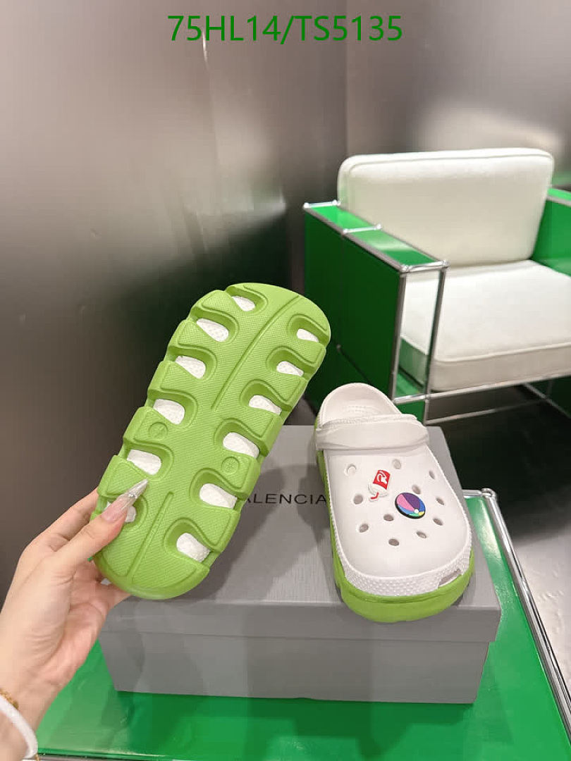 Balenciaga-Women Shoes Code: TS5135 $: 75USD