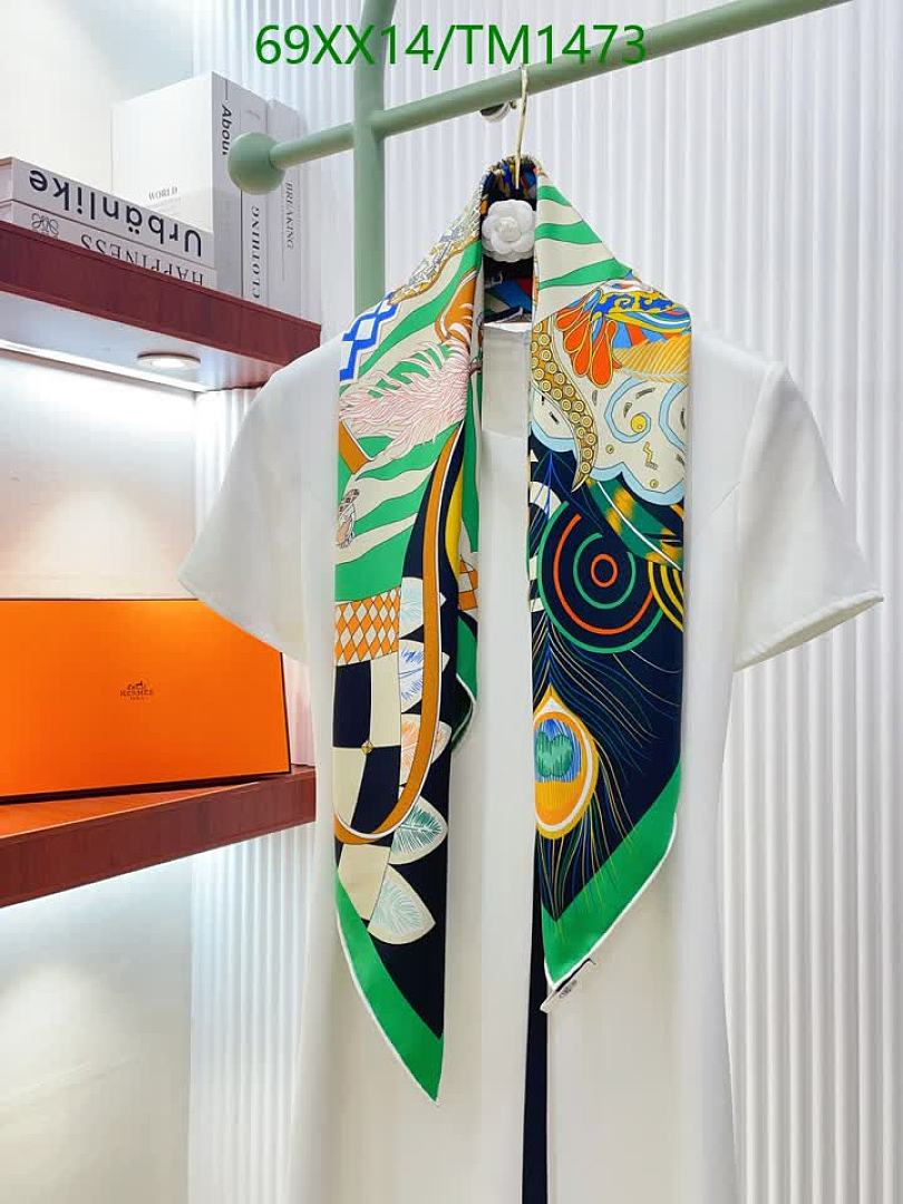 Hermes-Scarf Code: TM1473 $: 69USD