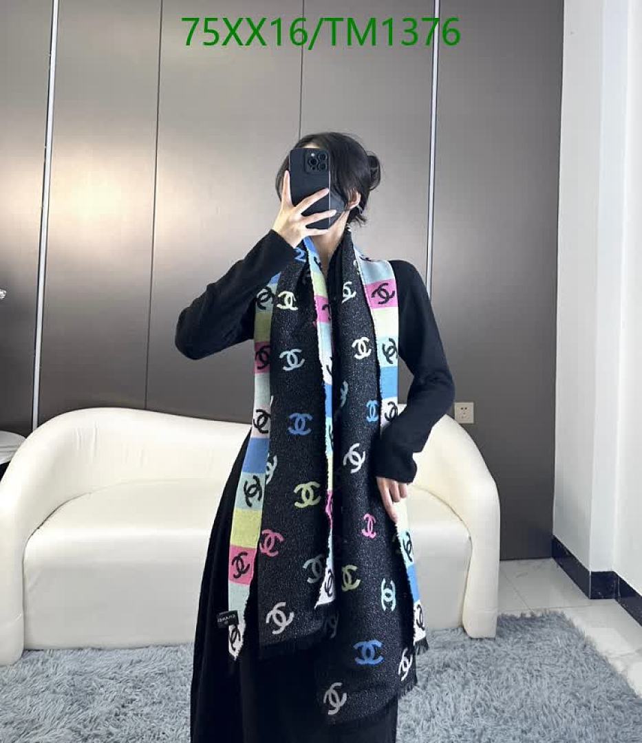 Chanel-Scarf Code: TM1376 $: 75USD