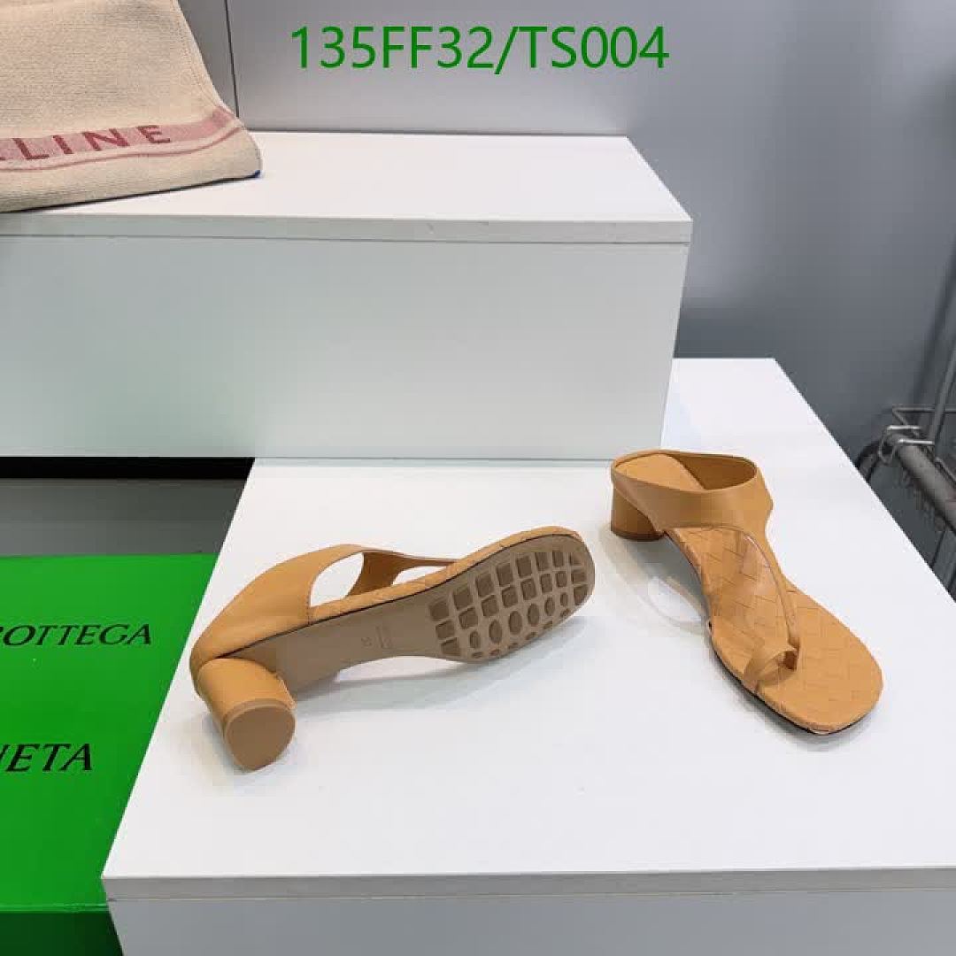 BV-Women Shoes Code: TS004 $: 135USD