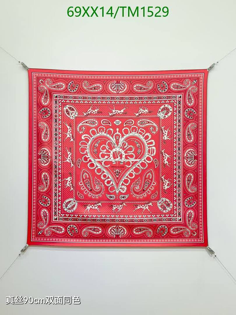 Hermes-Scarf Code: TM1529 $: 69USD